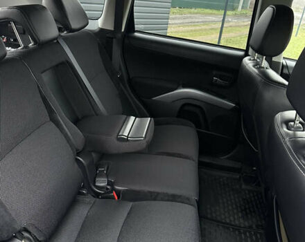 Синий Мицубиси Аутлендер, объемом двигателя 2.3 л и пробегом 202 тыс. км за 11650 $, фото 27 на Automoto.ua