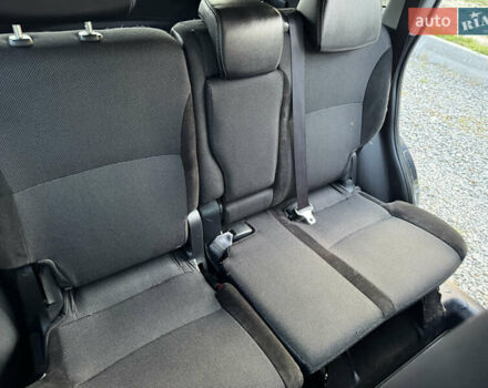 Мицубиси Аутлендер 2011 в Бердичеве на Automoto.ua Синий Мицубиси Аутлендер, объемом двигателя 2.2 л и пробегом 236 тыс. км за 11700 $, фото 59 на Automoto.ua