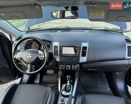 Мицубиси Аутлендер 2011 в Бердичеве на Automoto.ua Синий Мицубиси Аутлендер, объемом двигателя 2.2 л и пробегом 236 тыс. км за 11700 $, фото 63 на Automoto.ua