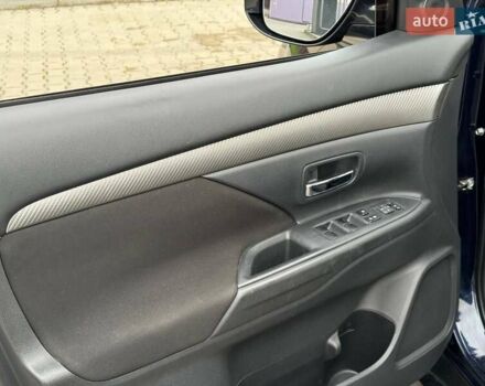 Синій Міцубісі Аутлендер, об'ємом двигуна 2.2 л та пробігом 246 тис. км за 13200 $, фото 39 на Automoto.ua