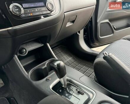 Синій Міцубісі Аутлендер, об'ємом двигуна 2.2 л та пробігом 246 тис. км за 13200 $, фото 26 на Automoto.ua