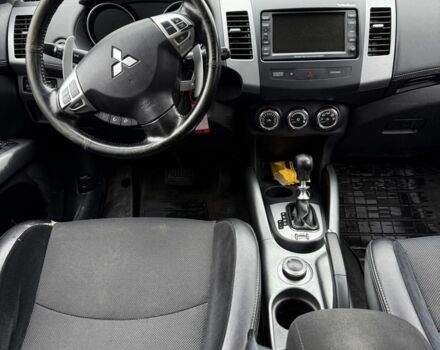 Синій Міцубісі Аутлендер, об'ємом двигуна 0 л та пробігом 350 тис. км за 6500 $, фото 12 на Automoto.ua