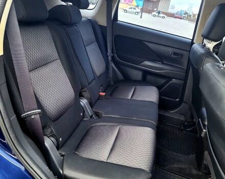 Синий Мицубиси Аутлендер, объемом двигателя 2 л и пробегом 314 тыс. км за 10999 $, фото 10 на Automoto.ua