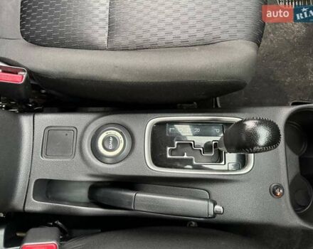 Синій Міцубісі Аутлендер, об'ємом двигуна 2.2 л та пробігом 246 тис. км за 13200 $, фото 31 на Automoto.ua