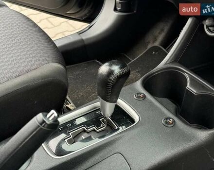 Синій Міцубісі Аутлендер, об'ємом двигуна 2.2 л та пробігом 246 тис. км за 13200 $, фото 30 на Automoto.ua