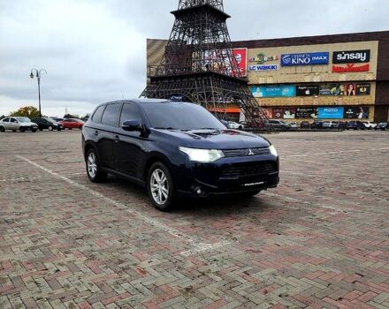 Синий Мицубиси Аутлендер, объемом двигателя 2 л и пробегом 314 тыс. км за 10999 $, фото 1 на Automoto.ua