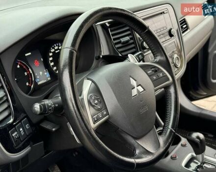 Синій Міцубісі Аутлендер, об'ємом двигуна 2.2 л та пробігом 246 тис. км за 13200 $, фото 29 на Automoto.ua