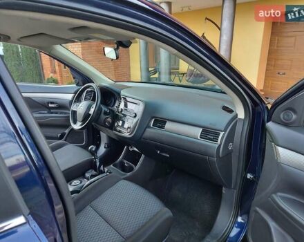 Синий Мицубиси Аутлендер, объемом двигателя 2.2 л и пробегом 190 тыс. км за 11900 $, фото 16 на Automoto.ua