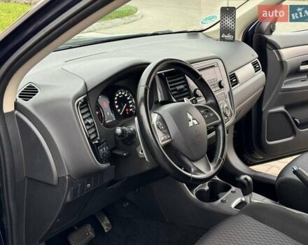 Синій Міцубісі Аутлендер, об'ємом двигуна 2.2 л та пробігом 246 тис. км за 13200 $, фото 24 на Automoto.ua