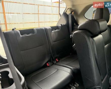 Синий Мицубиси Аутлендер, объемом двигателя 3 л и пробегом 180 тыс. км за 13000 $, фото 14 на Automoto.ua