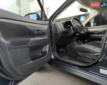 Синій Міцубісі Аутлендер, об'ємом двигуна 2.4 л та пробігом 213 тис. км за 10990 $, фото 33 на Automoto.ua