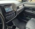 Синій Міцубісі Аутлендер, об'ємом двигуна 2.36 л та пробігом 183 тис. км за 14000 $, фото 16 на Automoto.ua