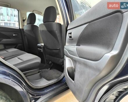 Синій Міцубісі Аутлендер, об'ємом двигуна 2.4 л та пробігом 213 тис. км за 10990 $, фото 54 на Automoto.ua