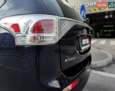 Синій Міцубісі Аутлендер, об'ємом двигуна 2.4 л та пробігом 213 тис. км за 10990 $, фото 16 на Automoto.ua
