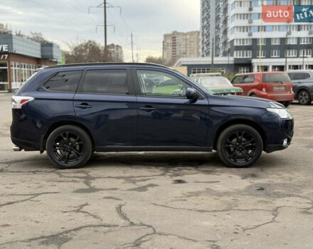 Синій Міцубісі Аутлендер, об'ємом двигуна 2.4 л та пробігом 212 тис. км за 10000 $, фото 3 на Automoto.ua