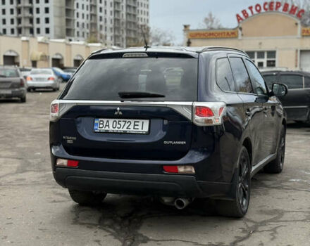 Синій Міцубісі Аутлендер, об'ємом двигуна 2.4 л та пробігом 212 тис. км за 10000 $, фото 5 на Automoto.ua