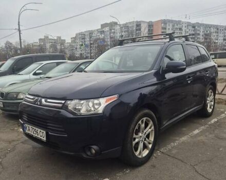 Синій Міцубісі Аутлендер, об'ємом двигуна 2.36 л та пробігом 178 тис. км за 10500 $, фото 1 на Automoto.ua
