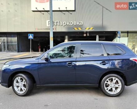 Синій Міцубісі Аутлендер, об'ємом двигуна 2.4 л та пробігом 213 тис. км за 10990 $, фото 11 на Automoto.ua