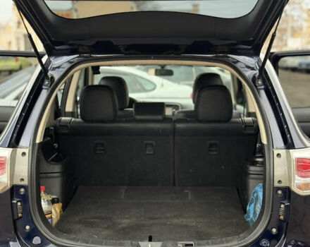 Синій Міцубісі Аутлендер, об'ємом двигуна 2.4 л та пробігом 212 тис. км за 10000 $, фото 8 на Automoto.ua