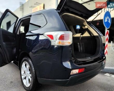 Синій Міцубісі Аутлендер, об'ємом двигуна 2.4 л та пробігом 213 тис. км за 10990 $, фото 13 на Automoto.ua