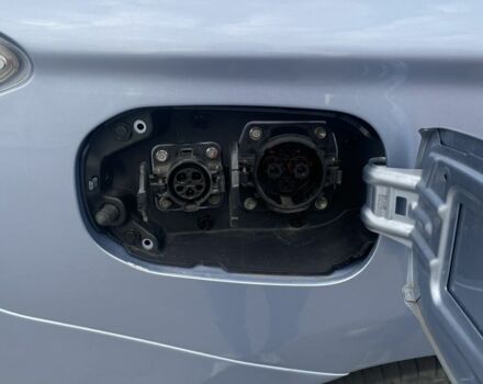 Синий Мицубиси Аутлендер, объемом двигателя 2 л и пробегом 153 тыс. км за 15499 $, фото 6 на Automoto.ua