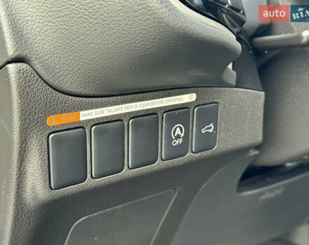 Синий Мицубиси Аутлендер, объемом двигателя 2 л и пробегом 218 тыс. км за 12550 $, фото 28 на Automoto.ua