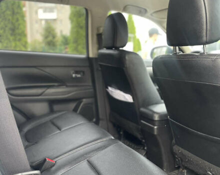 Синій Міцубісі Аутлендер, об'ємом двигуна 2 л та пробігом 155 тис. км за 14999 $, фото 13 на Automoto.ua