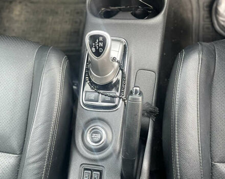 Синій Міцубісі Аутлендер, об'ємом двигуна 2 л та пробігом 155 тис. км за 14999 $, фото 12 на Automoto.ua