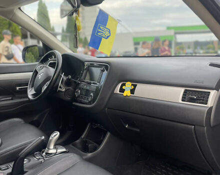 Синій Міцубісі Аутлендер, об'ємом двигуна 2 л та пробігом 155 тис. км за 14999 $, фото 9 на Automoto.ua