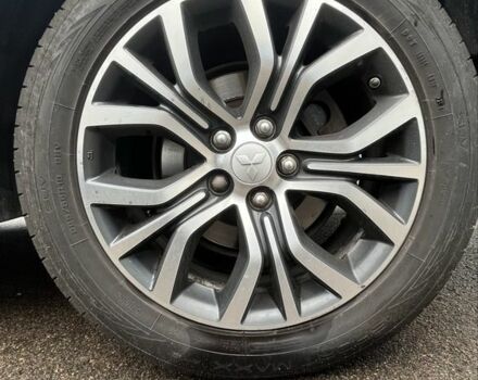 Синий Мицубиси Аутлендер, объемом двигателя 2.4 л и пробегом 202 тыс. км за 14300 $, фото 7 на Automoto.ua