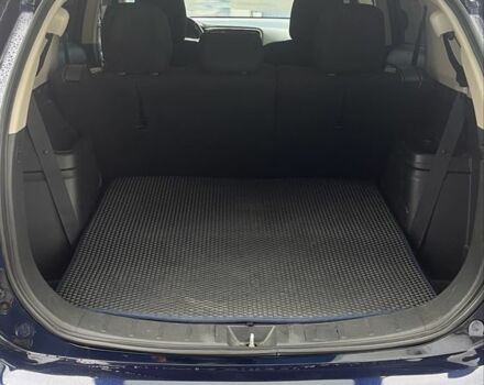 Синий Мицубиси Аутлендер, объемом двигателя 2.4 л и пробегом 202 тыс. км за 14300 $, фото 6 на Automoto.ua