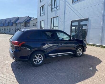 Синій Міцубісі Аутлендер, об'ємом двигуна 2.4 л та пробігом 68 тис. км за 15000 $, фото 2 на Automoto.ua