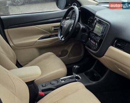 Синий Мицубиси Аутлендер, объемом двигателя 2.4 л и пробегом 134 тыс. км за 13999 $, фото 24 на Automoto.ua