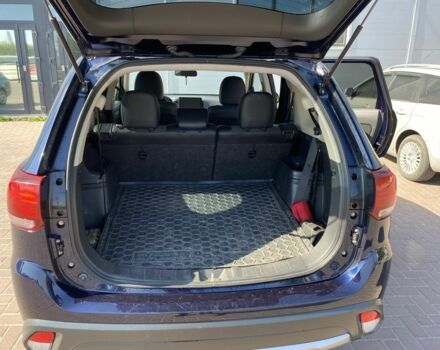 Синій Міцубісі Аутлендер, об'ємом двигуна 2.4 л та пробігом 68 тис. км за 15000 $, фото 4 на Automoto.ua