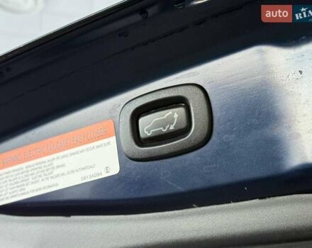 Синий Мицубиси Аутлендер, объемом двигателя 3 л и пробегом 144 тыс. км за 15940 $, фото 16 на Automoto.ua
