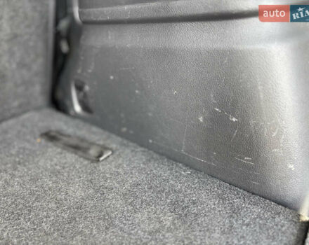 Синий Мицубиси Аутлендер, объемом двигателя 3 л и пробегом 157 тыс. км за 15000 $, фото 33 на Automoto.ua