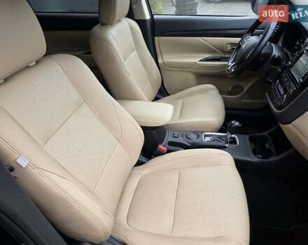 Синий Мицубиси Аутлендер, объемом двигателя 2.4 л и пробегом 134 тыс. км за 13999 $, фото 26 на Automoto.ua