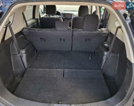 Синій Міцубісі Аутлендер, об'ємом двигуна 2.36 л та пробігом 161 тис. км за 14400 $, фото 31 на Automoto.ua