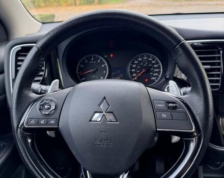 Синий Мицубиси Аутлендер, объемом двигателя 3 л и пробегом 123 тыс. км за 15900 $, фото 17 на Automoto.ua