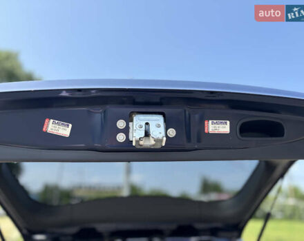 Синий Мицубиси Аутлендер, объемом двигателя 3 л и пробегом 157 тыс. км за 15000 $, фото 29 на Automoto.ua