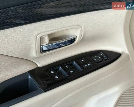 Синий Мицубиси Аутлендер, объемом двигателя 3 л и пробегом 144 тыс. км за 15940 $, фото 10 на Automoto.ua