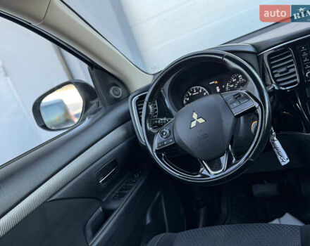 Синий Мицубиси Аутлендер, объемом двигателя 2.4 л и пробегом 152 тыс. км за 11800 $, фото 36 на Automoto.ua