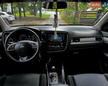 Синий Мицубиси Аутлендер, объемом двигателя 2.4 л и пробегом 144 тыс. км за 15490 $, фото 21 на Automoto.ua