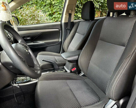 Синий Мицубиси Аутлендер, объемом двигателя 2.4 л и пробегом 144 тыс. км за 15490 $, фото 17 на Automoto.ua