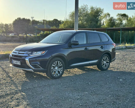 Міцубісі Аутлендер 2017 у Дніпро (Дніпропетровську) на Automoto.ua Синій Міцубісі Аутлендер, об'ємом двигуна 2.36 л та пробігом 105 тис. км за 14450 $, фото 4 на Automoto.ua