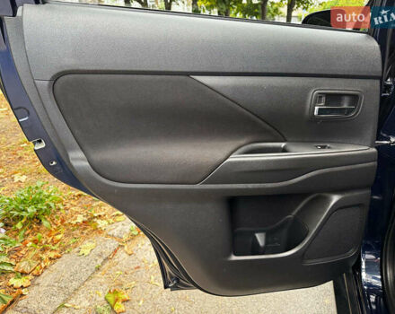 Синий Мицубиси Аутлендер, объемом двигателя 2.4 л и пробегом 144 тыс. км за 15490 $, фото 19 на Automoto.ua