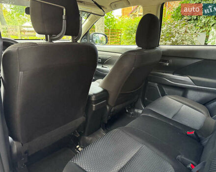 Синий Мицубиси Аутлендер, объемом двигателя 2.4 л и пробегом 144 тыс. км за 15490 $, фото 20 на Automoto.ua