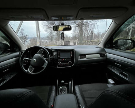 Синій Міцубісі Аутлендер, об'ємом двигуна 2.36 л та пробігом 144 тис. км за 16700 $, фото 10 на Automoto.ua