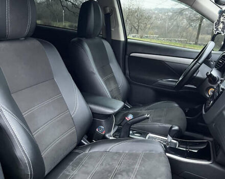 Синій Міцубісі Аутлендер, об'ємом двигуна 2.36 л та пробігом 144 тис. км за 16700 $, фото 18 на Automoto.ua