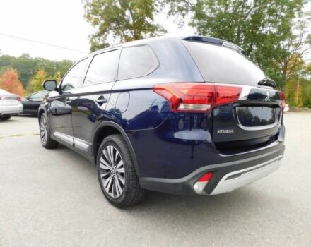 Синий Мицубиси Аутлендер, объемом двигателя 2.4 л и пробегом 37 тыс. км за 9400 $, фото 4 на Automoto.ua